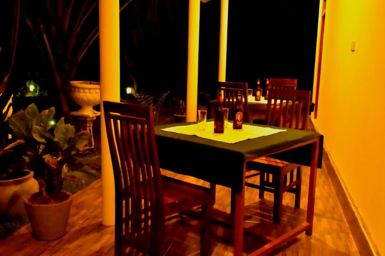 Little Ele Safari Lodge Udawalawe Esterno foto